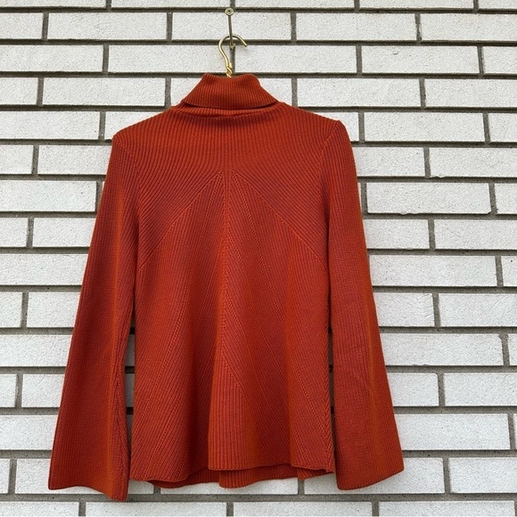 Chico’s Burnt Orange Keyhole Turtleneck Sweater Rust Rib Knit Bell Sleeve Small - Picture 8 of 13